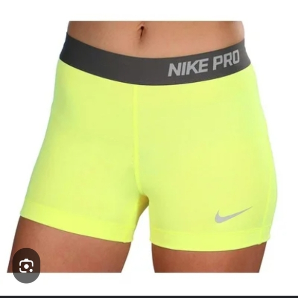 1 Nike Pro Women's Neon Yellow Athletic Shorts - Picture 1 of 4
